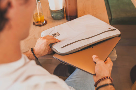 3 Motivos por los que una Funda de Piel para Laptop es la Mejor Opción